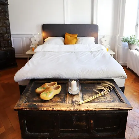 Magnetfels アパート